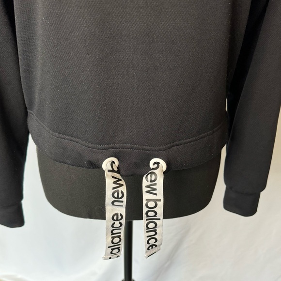 New Balance cropped sweater XS - Picture 5 of 8